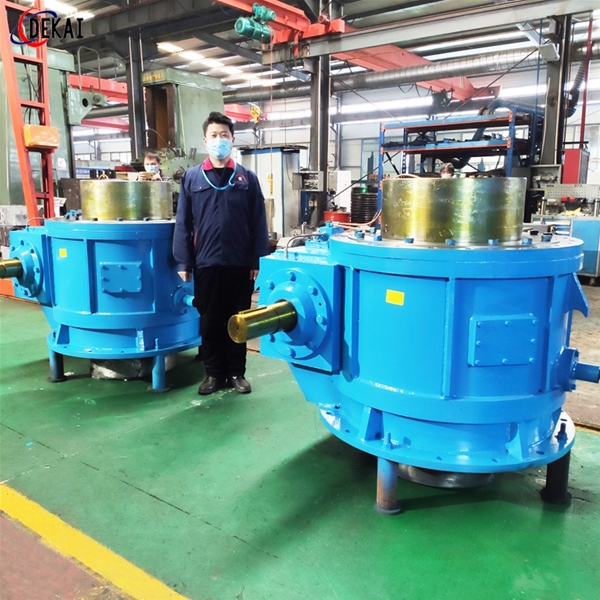 贵州钢厂板材轧机压下减速机